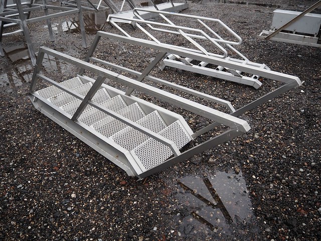 Nn stairs - afbeelding 3 van  4