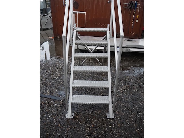 Nn stairs - afbeelding 5 van  5