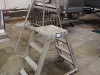 Nn stairs - afbeelding 1 van  7