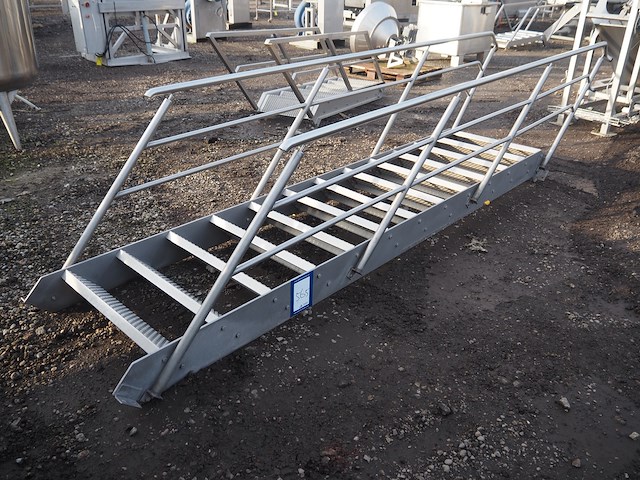 Nn stairs - afbeelding 1 van  5