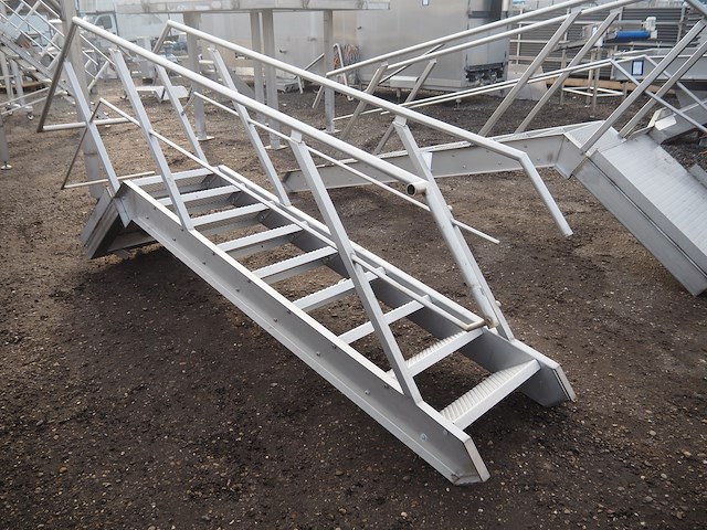 Nn stairs - afbeelding 4 van  5