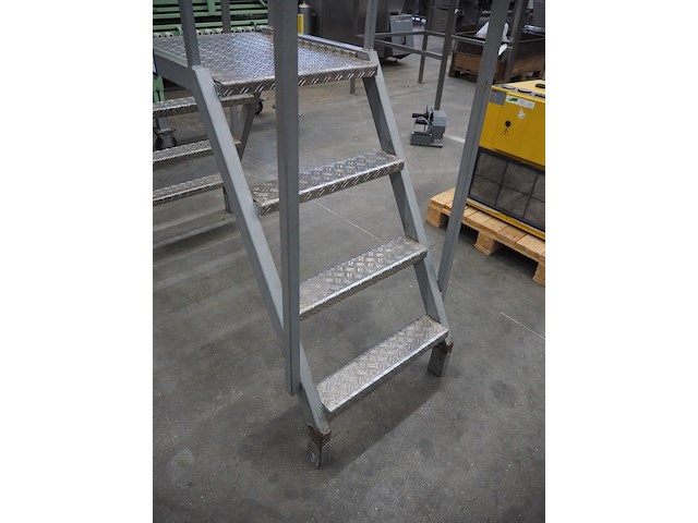 Nn stairs - afbeelding 4 van  5