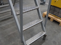 Nn stairs - afbeelding 4 van  5