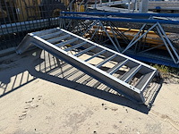 Nn stairs - afbeelding 1 van  2