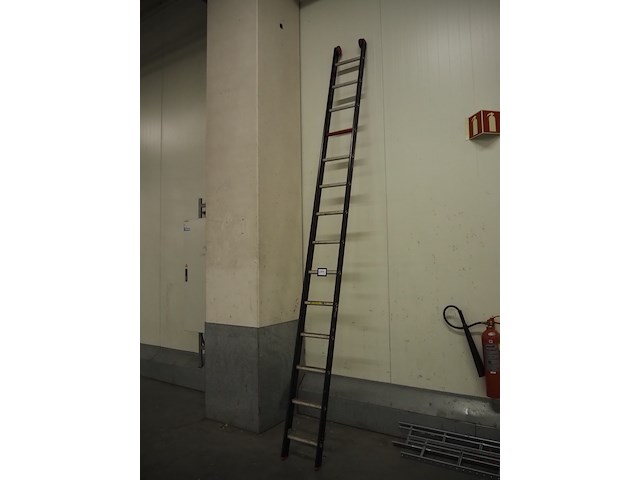 Nn stairs - afbeelding 1 van  3
