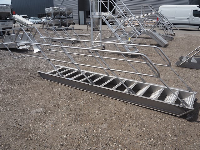 Nn stairs - afbeelding 2 van  6
