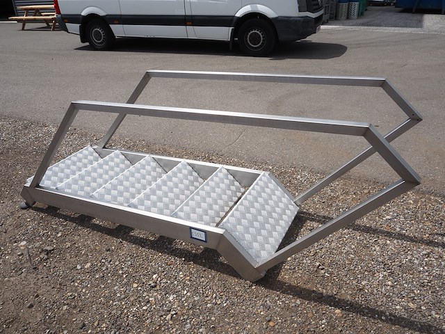 Nn stairs - afbeelding 1 van  5