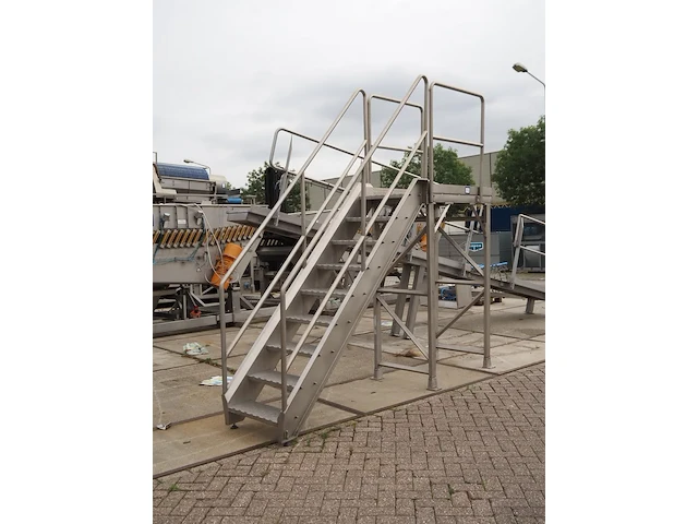 Nn stairs - afbeelding 2 van  5