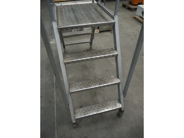 Nn stairs - afbeelding 8 van  8