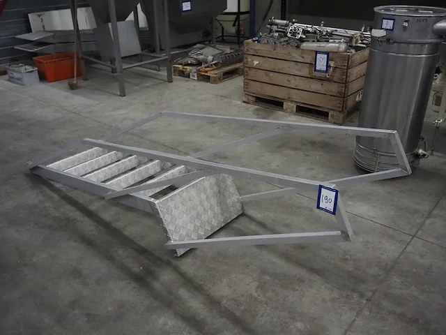 Nn stairs - afbeelding 1 van  6