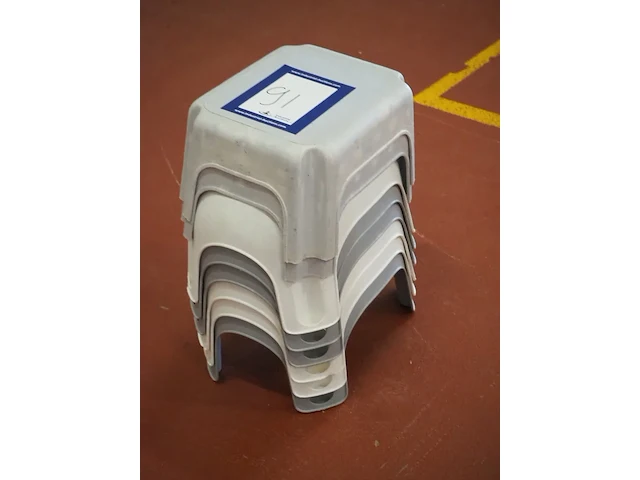 Nn steps - afbeelding 1 van  3