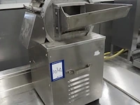 Nn strip cutter