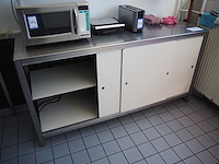 Nn table with cabinet - afbeelding 1 van  4