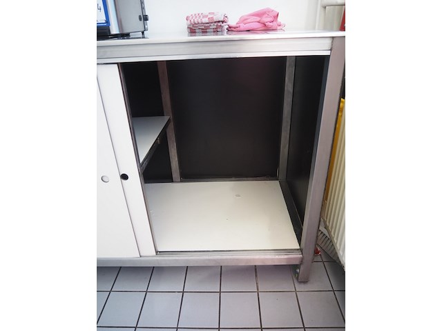 Nn table with cabinet - afbeelding 4 van  4