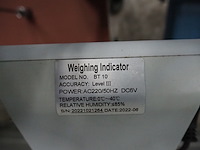 Nn table with kebab skewer - afbeelding 6 van  6