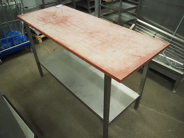 Nn table with plastic top - afbeelding 3 van  5