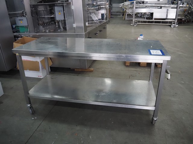 Nn table - afbeelding 1 van  6