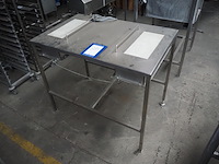 Nn table - afbeelding 1 van  4