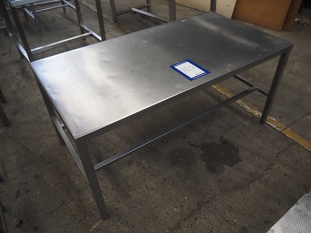 Nn table - afbeelding 1 van  2