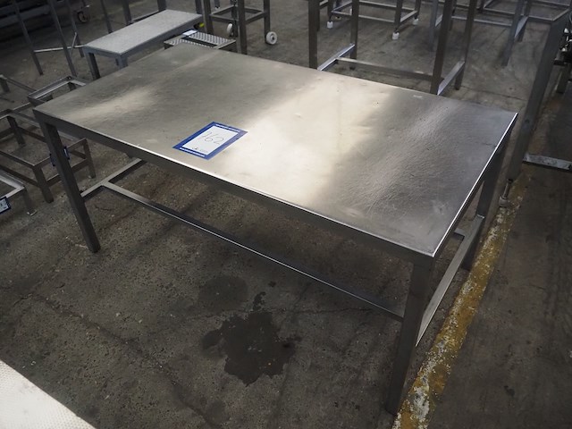 Nn table - afbeelding 2 van  2