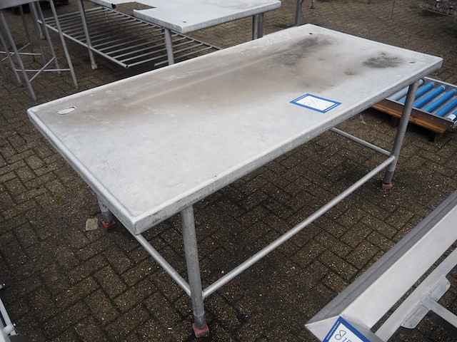 Nn table - afbeelding 1 van  2