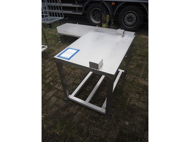 Nn table - afbeelding 1 van  2