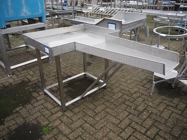 Nn table - afbeelding 1 van  4