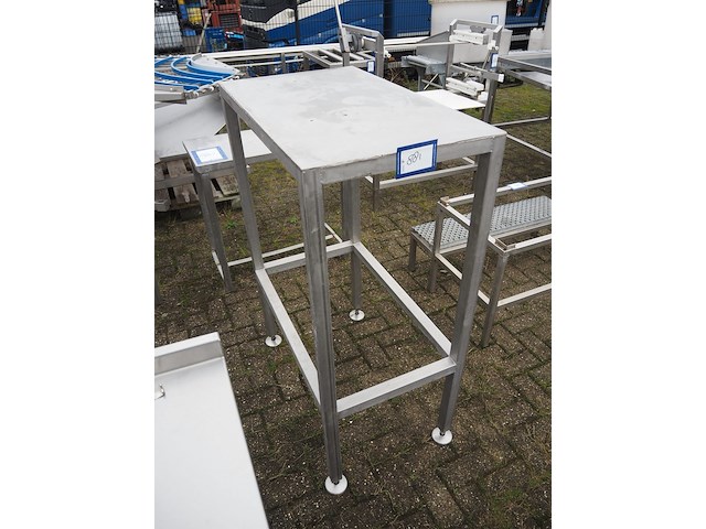 Nn table - afbeelding 2 van  2