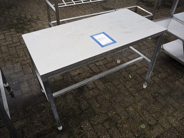Nn table - afbeelding 2 van  2