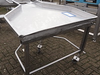 Nn table - afbeelding 1 van  4