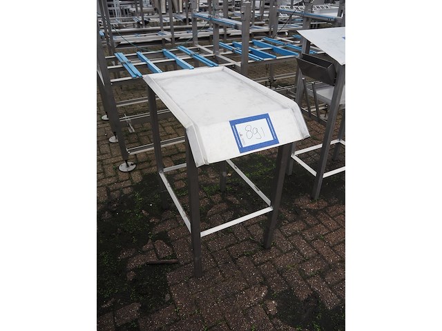 Nn table - afbeelding 2 van  2