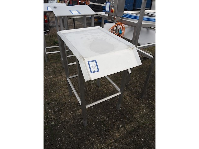 Nn table - afbeelding 1 van  4
