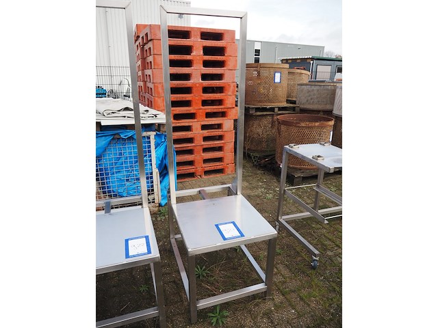 Nn table - afbeelding 2 van  2