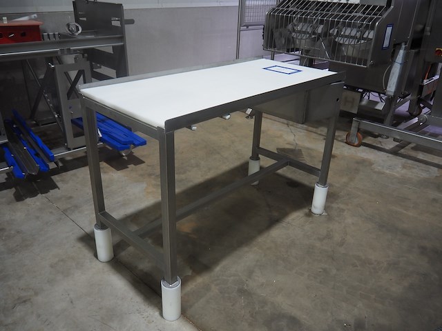 Nn table - afbeelding 2 van  4