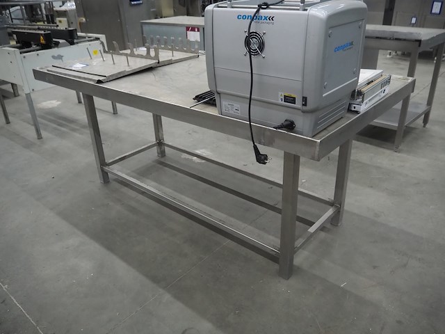 Nn table - afbeelding 3 van  4