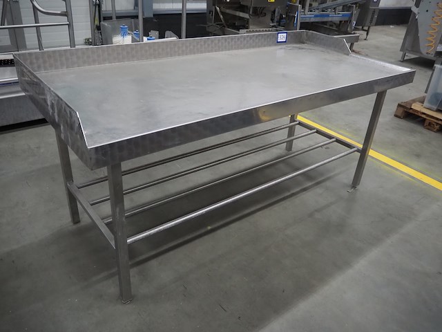 Nn table - afbeelding 1 van  6