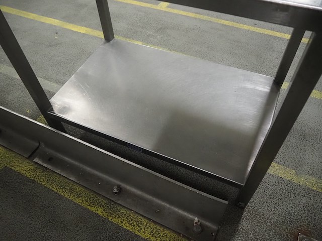 Nn table - afbeelding 6 van  6