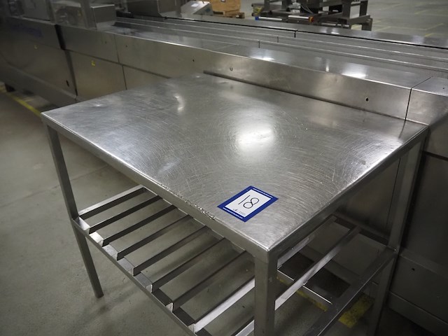 Nn table - afbeelding 3 van  4