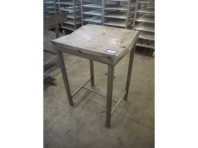 Nn table - afbeelding 1 van  6