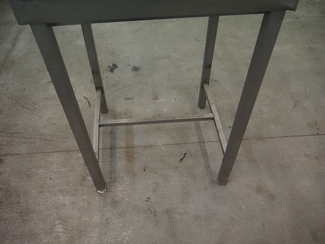 Nn table - afbeelding 6 van  6