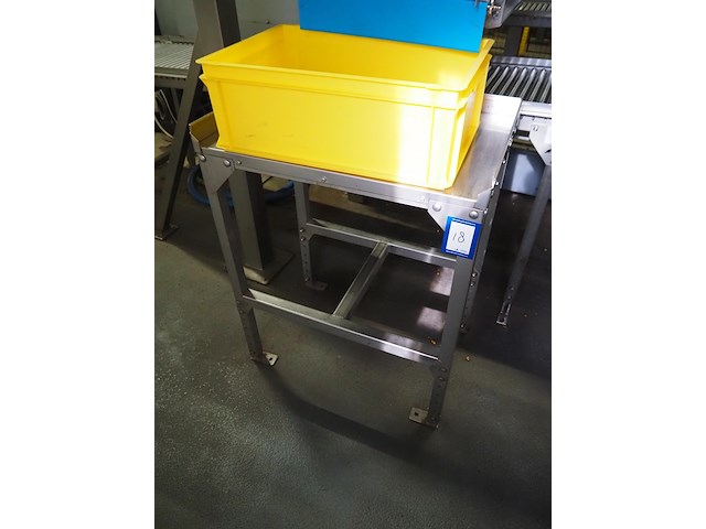 Nn table - afbeelding 1 van  3