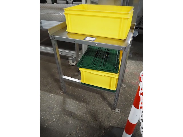 Nn table - afbeelding 1 van  2