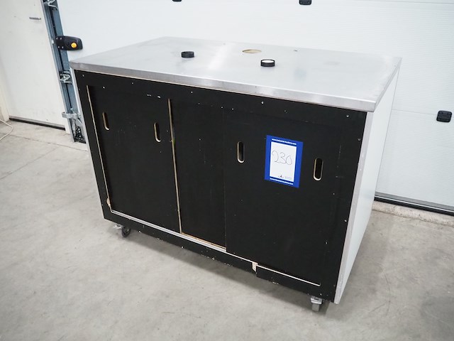 Nn table - afbeelding 1 van  10