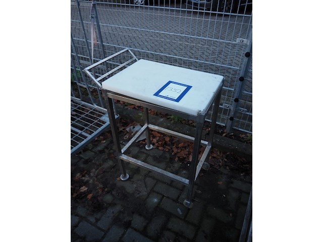 Nn table - afbeelding 1 van  2