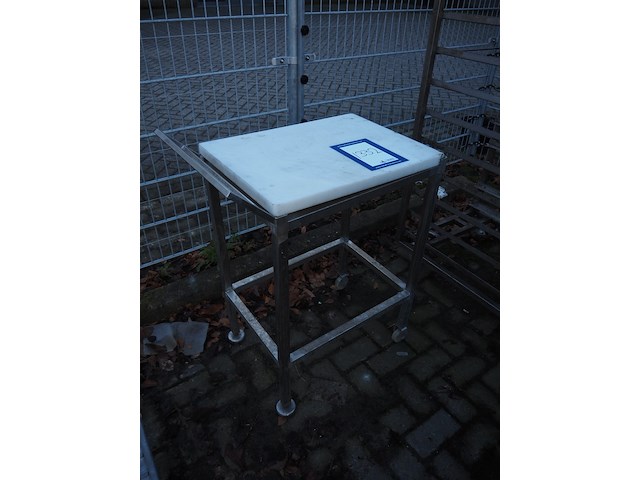 Nn table - afbeelding 2 van  2