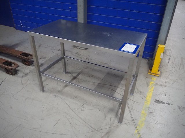 Nn table - afbeelding 1 van  4