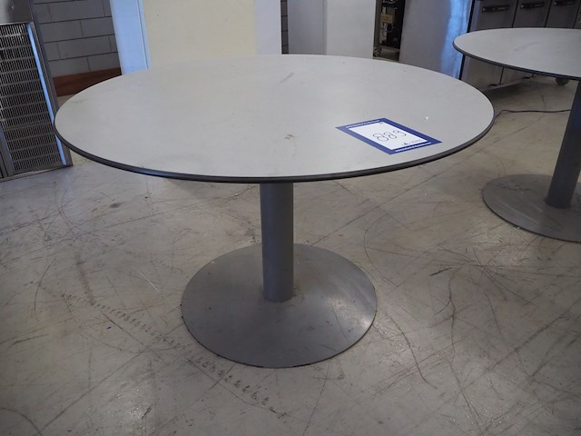 Nn table - afbeelding 3 van  4