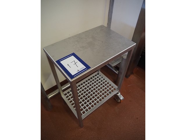 Nn table - afbeelding 2 van  4