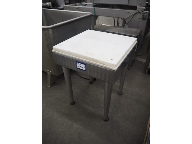 Nn table - afbeelding 1 van  5