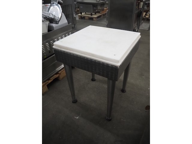 Nn table - afbeelding 3 van  5